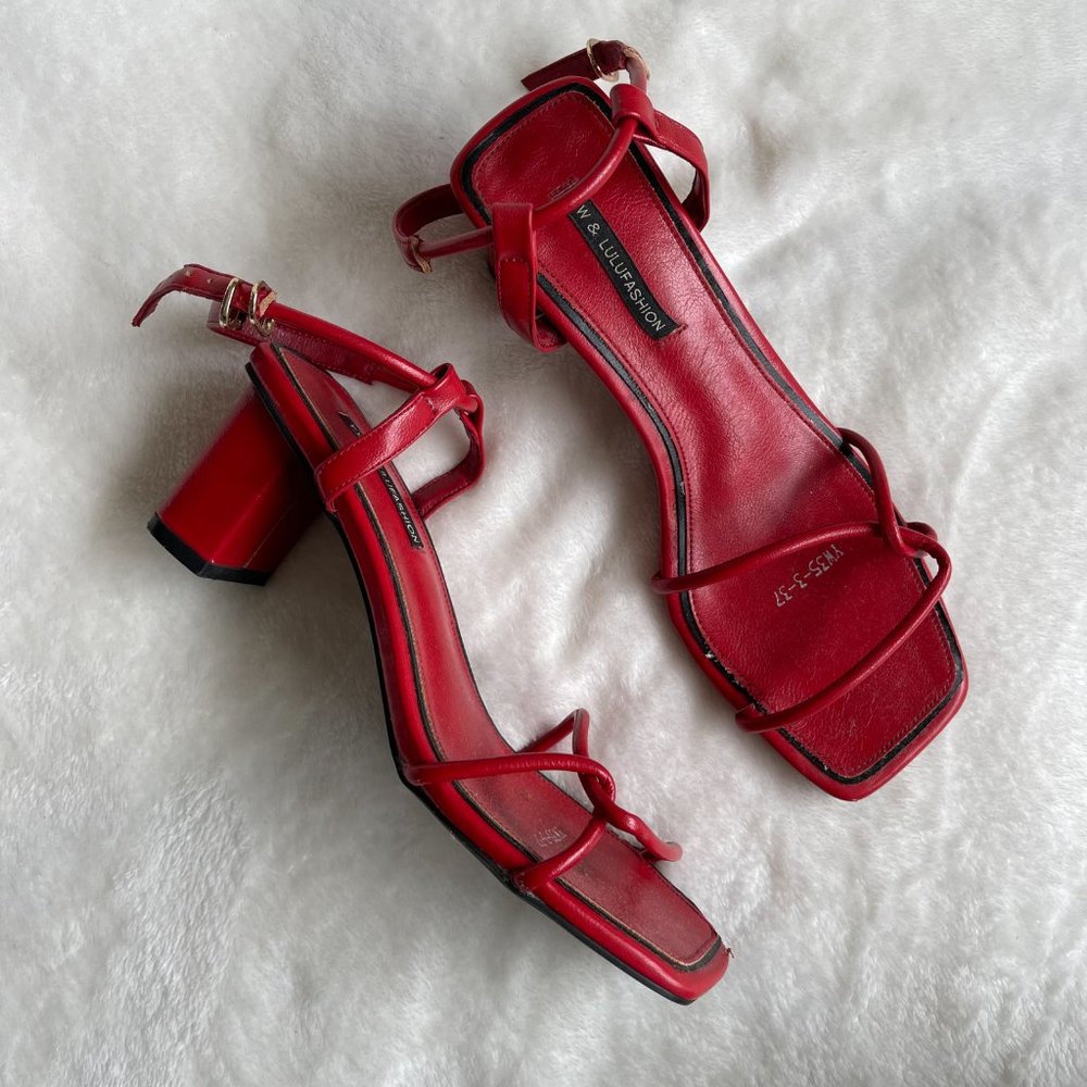 YW + Lulufashion Red Square Toe Heels